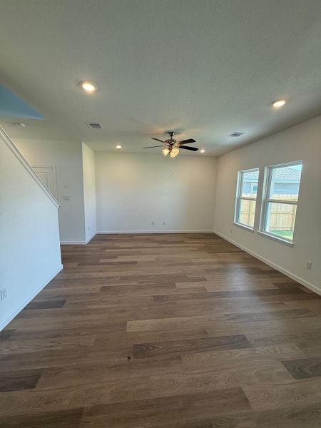 Spacious, unfurnished interior of a new home in Midtown Reserve, College Station (Image 16).