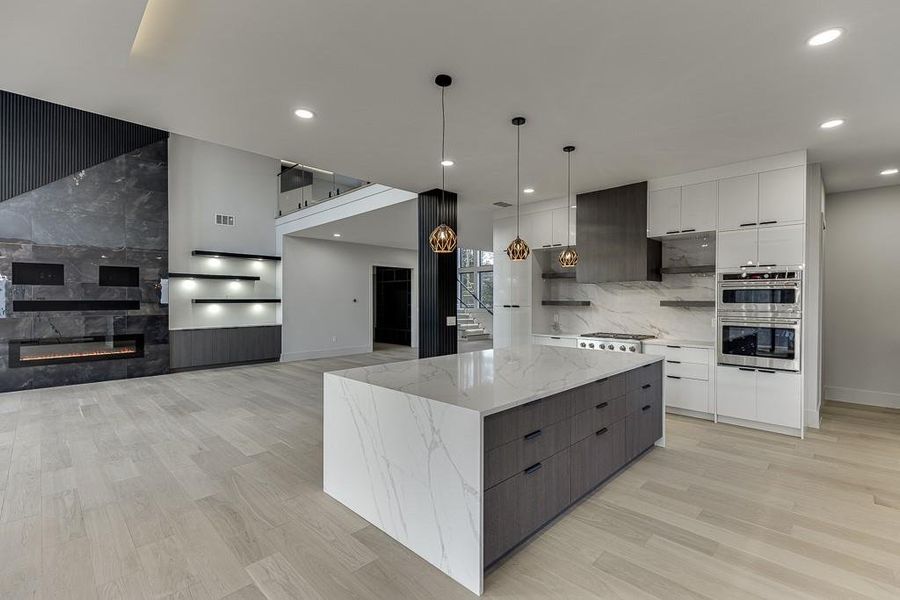 Furnished interior view inside a new home in , Buford (Image 8).