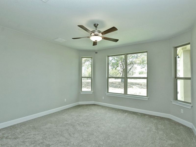 Representative unfurnished interior of a home built from the Madera II by Giddens Homes in Scofield Farms Estates, Georgetown (Image 338).