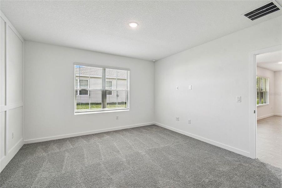 Spacious, unfurnished interior of a new home in Aspire at The Pines, Dunnellon (Image 25).