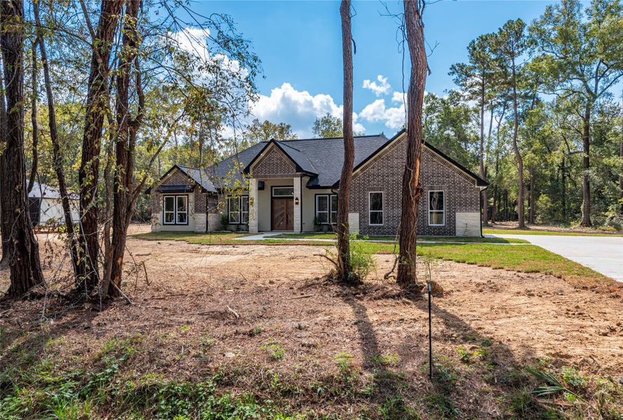 Exterior details and patio area of a home in , Dayton (Image 30). Exterior details and patio area of a home in , Dayton (Image 30).