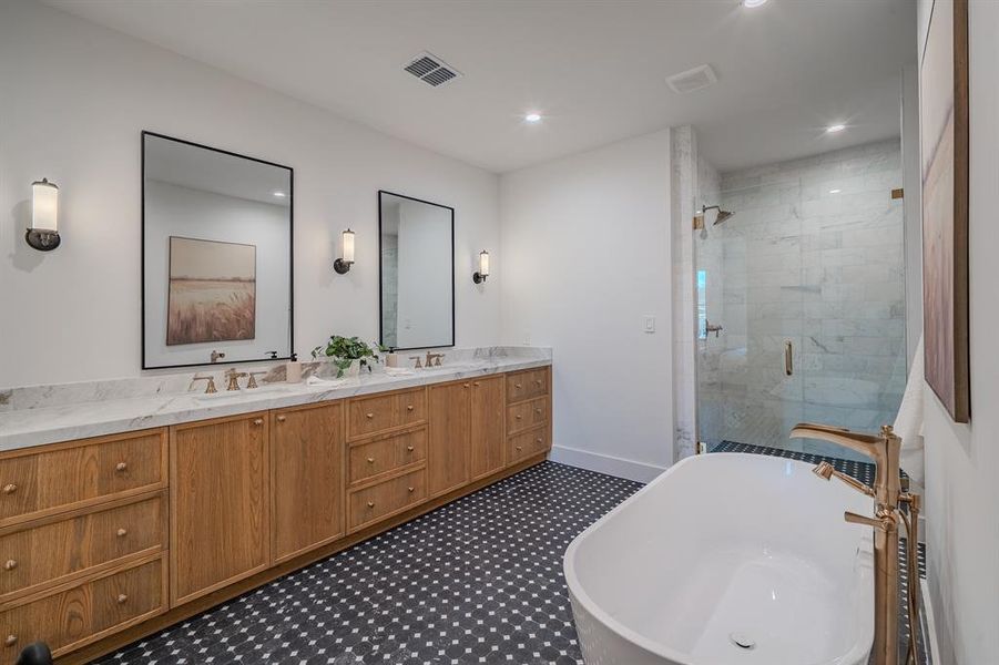 Furnished interior view inside a new home in , University Park (Image 14).