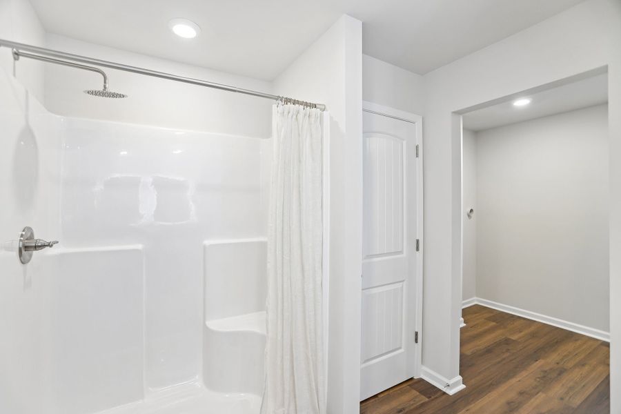 4br New Home in Hogansville, GA.  - Slide 21