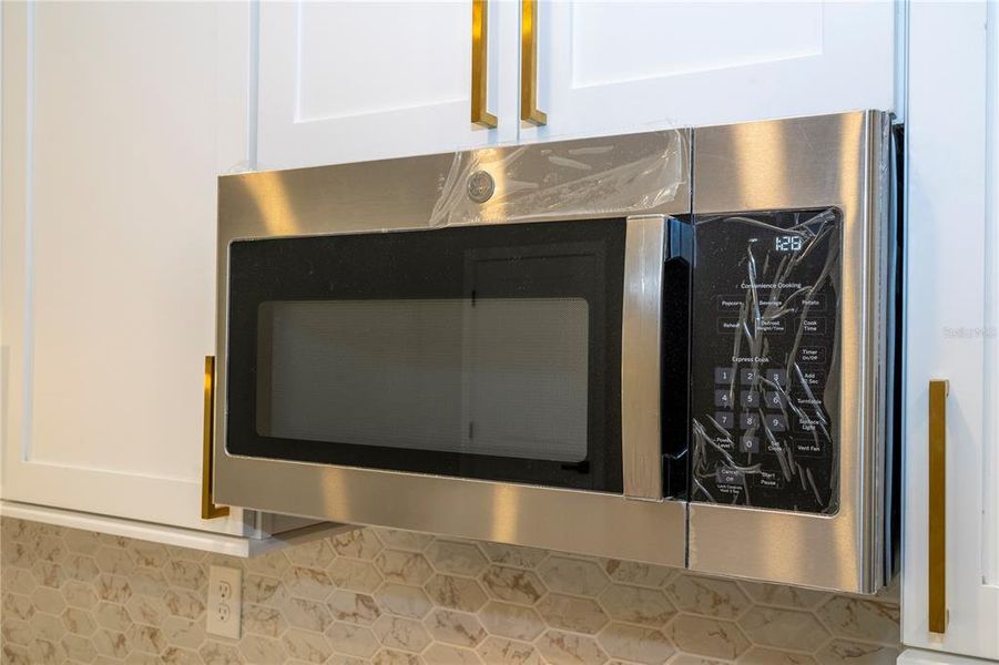 Close-up of interior finishes inside a home in , Orlando (Image 16).