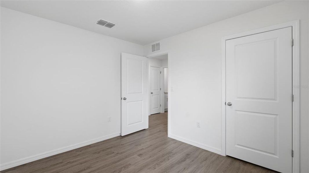 Spacious, unfurnished interior of a new home in Northwater at Two Rivers, Zephyrhills (Image 45).