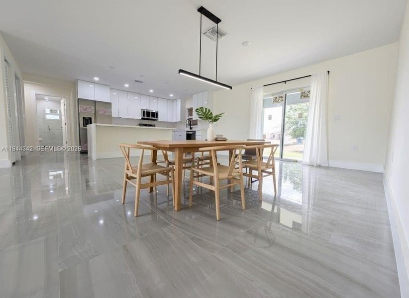 Furnished interior view inside a new home in , Lehigh Acres (Image 10).
