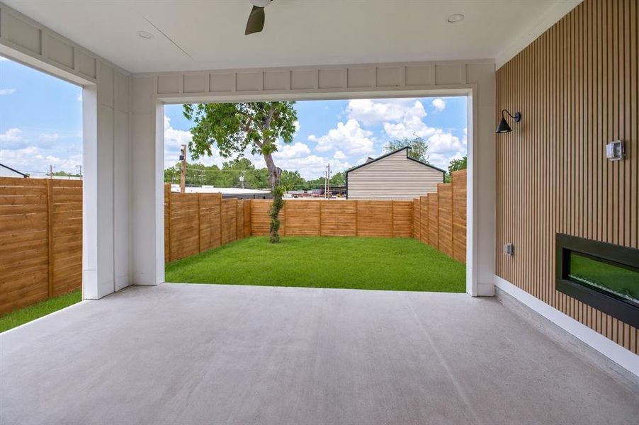 Covered patio featuring a ceiling fan and recessed lighting