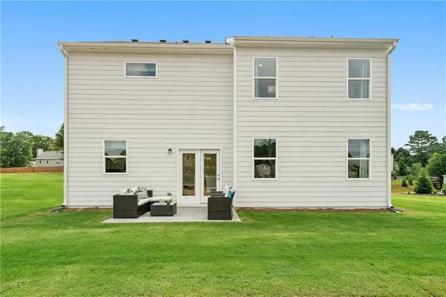 Exterior details of a home in Hickory Heights, Acworth (Image 12). Exterior details of a home in Hickory Heights, Acworth (Image 12).