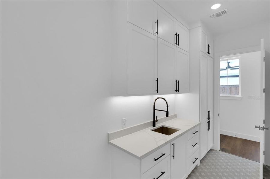 Furnished interior view inside a new home in , Rowlett (Image 7). Furnished interior view inside a new home in , Rowlett (Image 7).