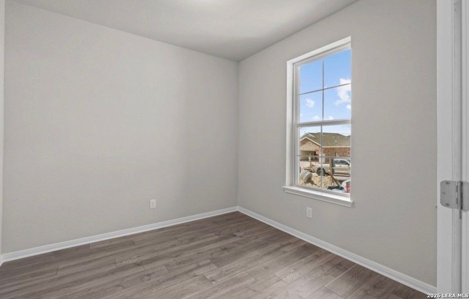 Spacious, unfurnished interior of a new home in Bricewood, San Antonio (Image 18).