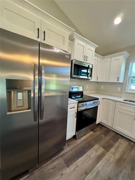 Furnished interior view inside a new home in , Dunnellon (Image 5).