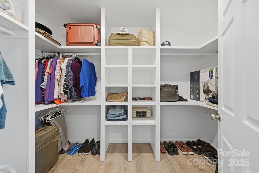 Furnished interior view inside a new home in , Granite Falls (Image 16).