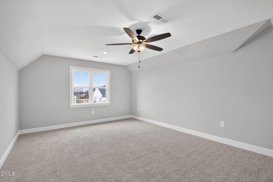 24-web-or-mls-3818-valleyfield-ln-elm-ci