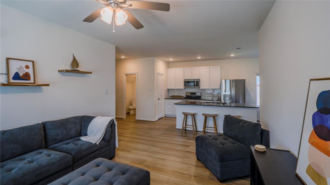 Furnished interior view inside a new home in Woodshore, Clute (Image 12).