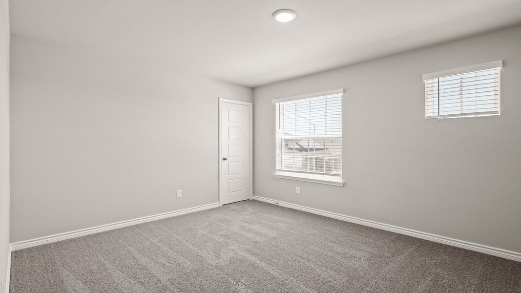 Secondary bedroom Secondary bedroom