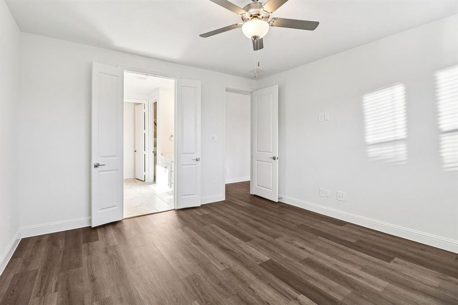 Spacious, unfurnished interior of a new home in Ashford Park - Texana Series, Corinth (Image 22). Spacious, unfurnished interior of a new home in Ashford Park - Texana Series, Corinth (Image 22).