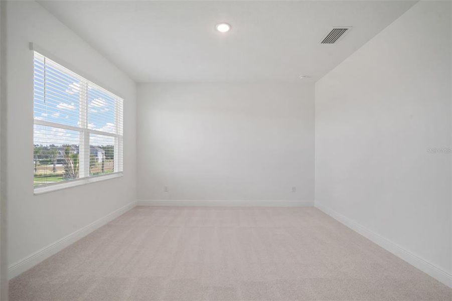 Spacious, unfurnished interior of a new home in North River Ranch, Parrish (Image 30).