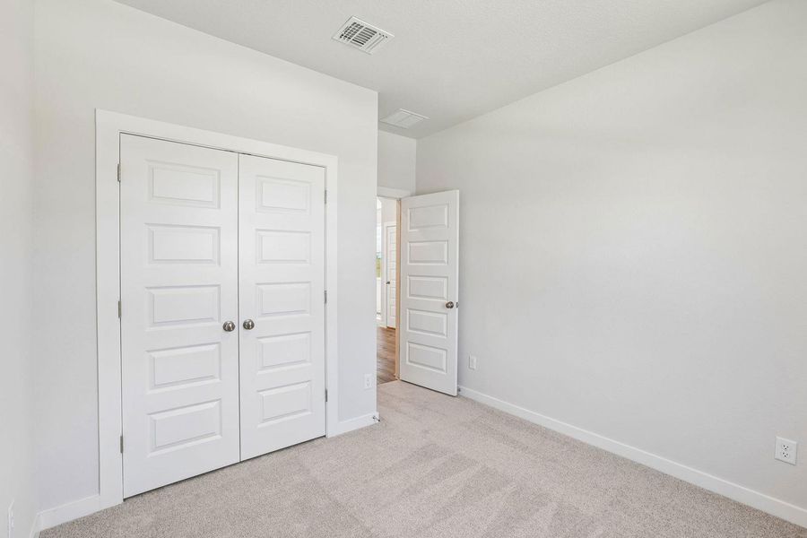 Spacious, unfurnished interior of a new home in Avery Centre, Round Rock (Image 10). Spacious, unfurnished interior of a new home in Avery Centre, Round Rock (Image 10).