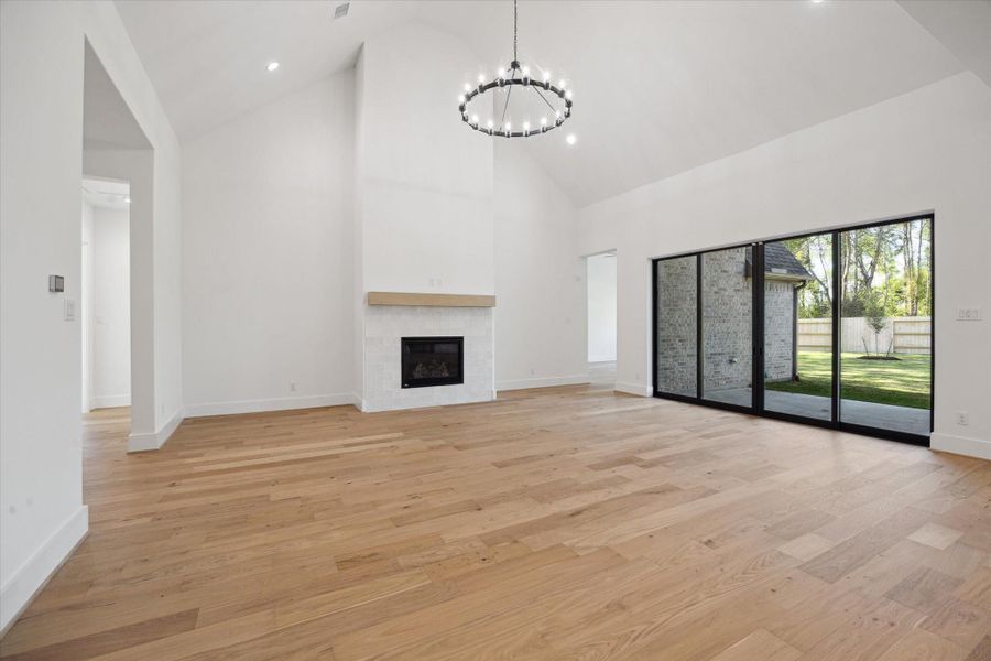 Spacious, unfurnished interior of a new home in Artavia, Conroe (Image 13). Spacious, unfurnished interior of a new home in Artavia, Conroe (Image 13).