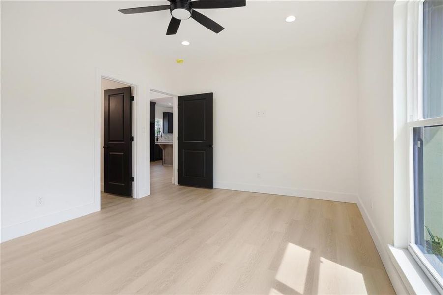 Spacious, unfurnished interior of a new home in , Pottsboro (Image 21).