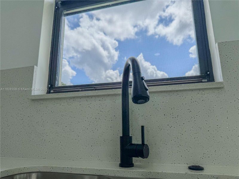 Image 19 of a home in .