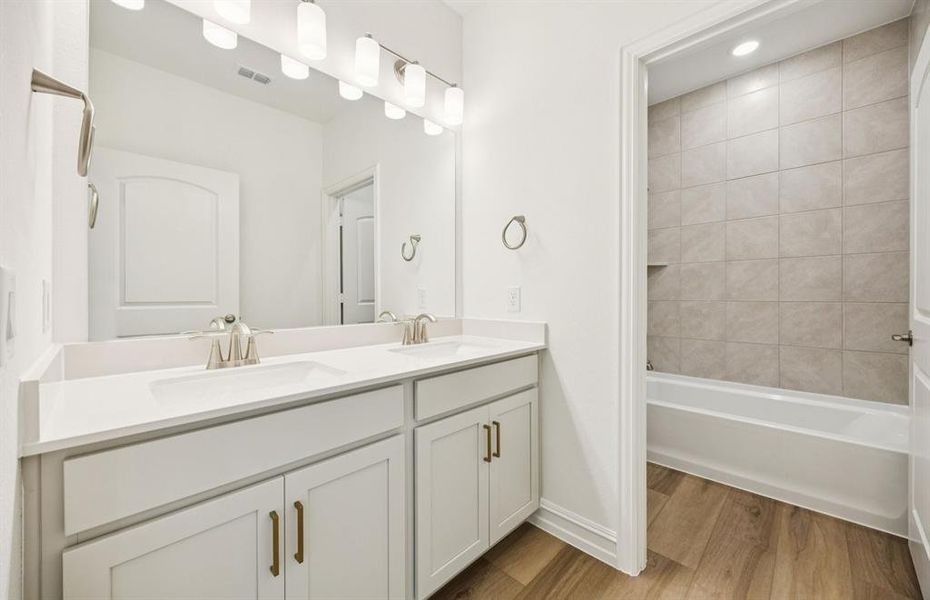 Secondary bath with double vanity Secondary bath with double vanity