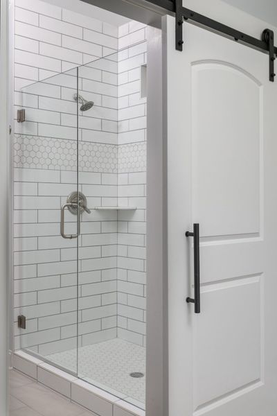 Representative interior finishes for a home built from the The Redwood by Greentech Homes LLC in The Thicket at Sedman Hills, Hixson (Image 10).