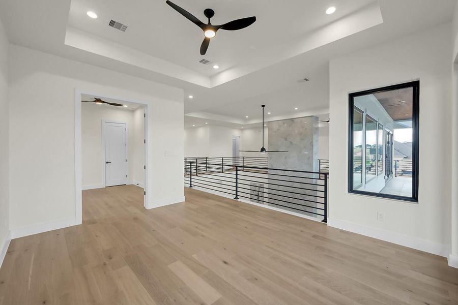 Spacious, unfurnished interior of a new home in , Willis (Image 43).