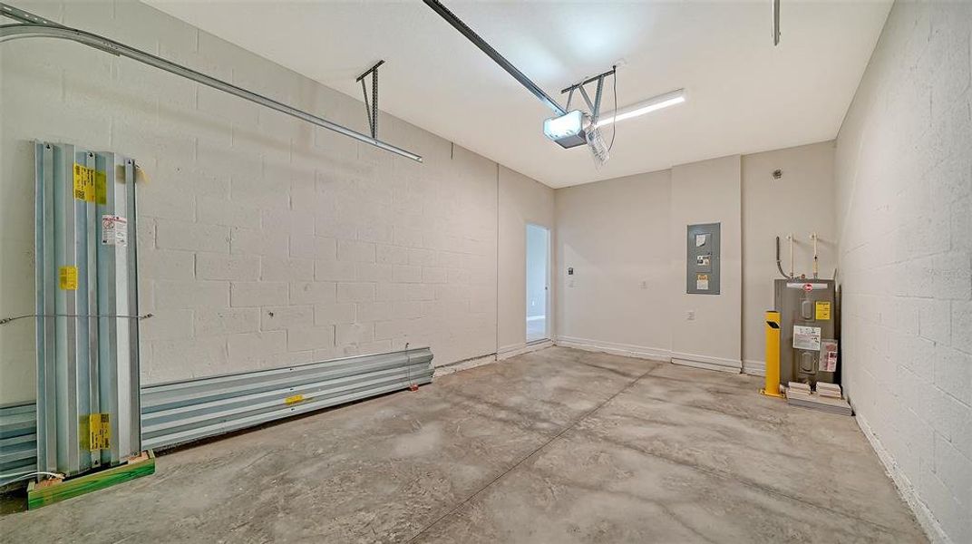 Image 27 of a home in .