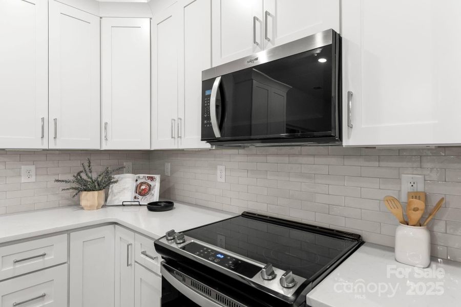 Close-up of interior finishes inside a home in , Charlotte (Image 20). Close-up of interior finishes inside a home in , Charlotte (Image 20).