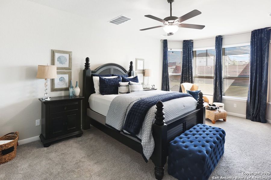 Furnished interior view inside a new home in Buffalo Crossing, Cibolo (Image 11).