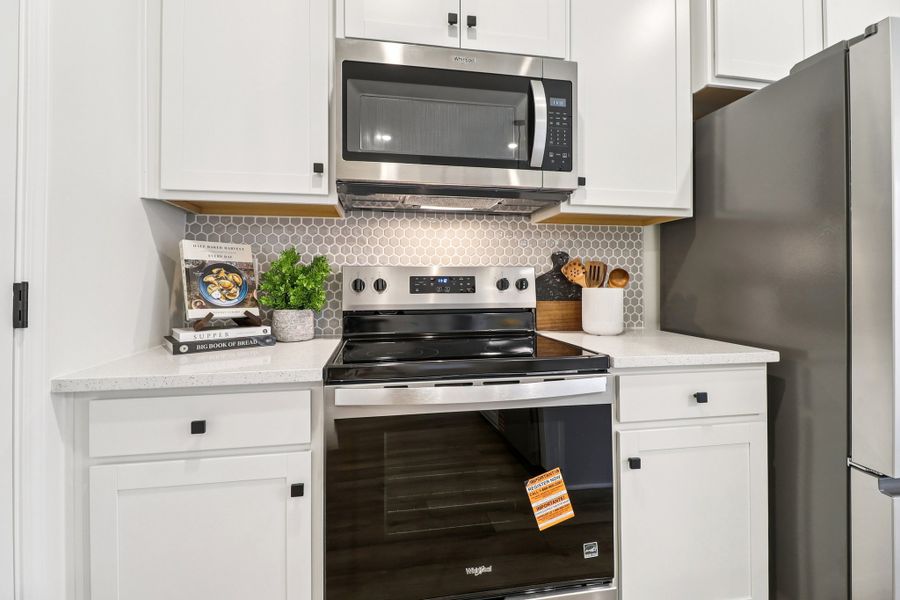 Representative furnished interior of a home built from the East Wind by Great Southern Homes in Victory Woods, Columbia (Image 14). Representative furnished interior of a home built from the East Wind by Great Southern Homes in Victory Woods, Columbia (Image 14).