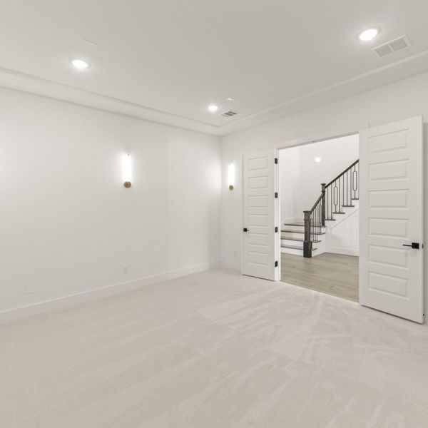 Spacious, unfurnished interior of a new home in StarView, Prosper (Image 70). Spacious, unfurnished interior of a new home in StarView, Prosper (Image 70).
