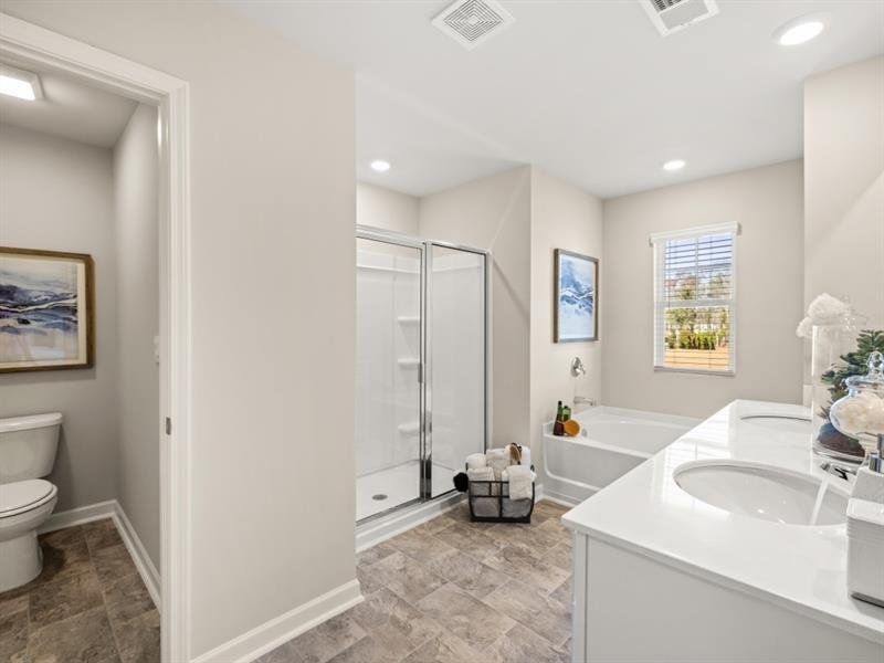 Furnished interior view inside a new home in Thompson Ridge, Dallas (Image 48).