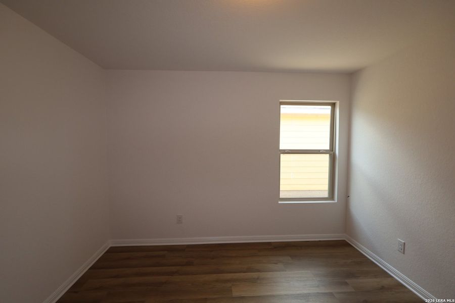 Spacious, unfurnished interior of a new home in Verano Farms, San Antonio (Image 16).