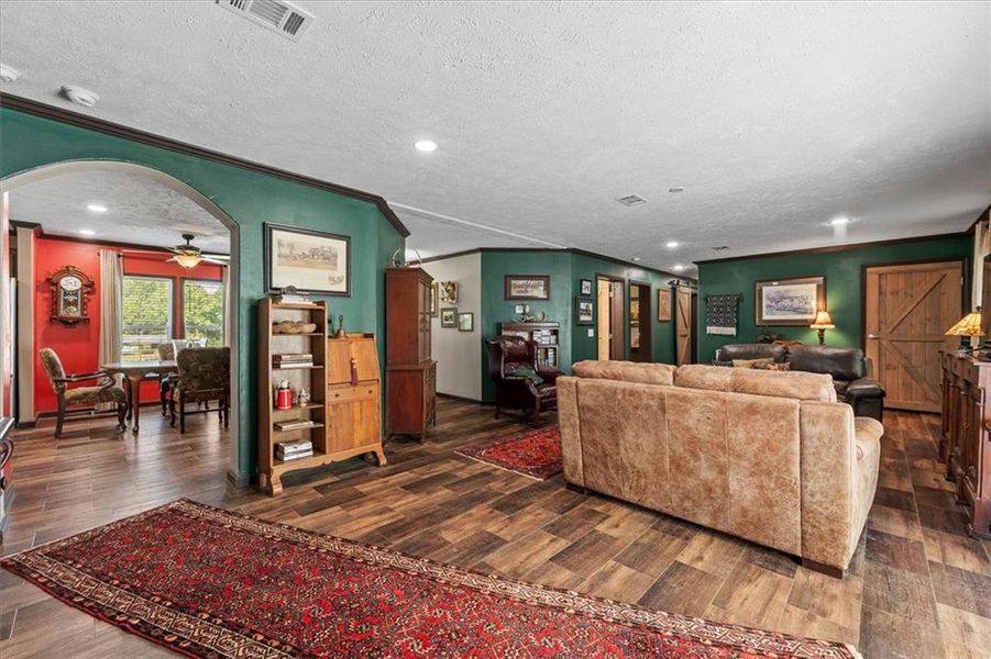 Image 45 of a home in .