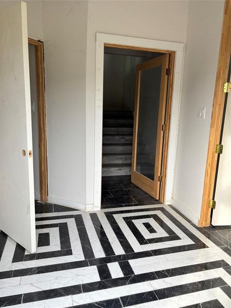 Spacious, unfurnished interior of a new home in , Dallas (Image 16).