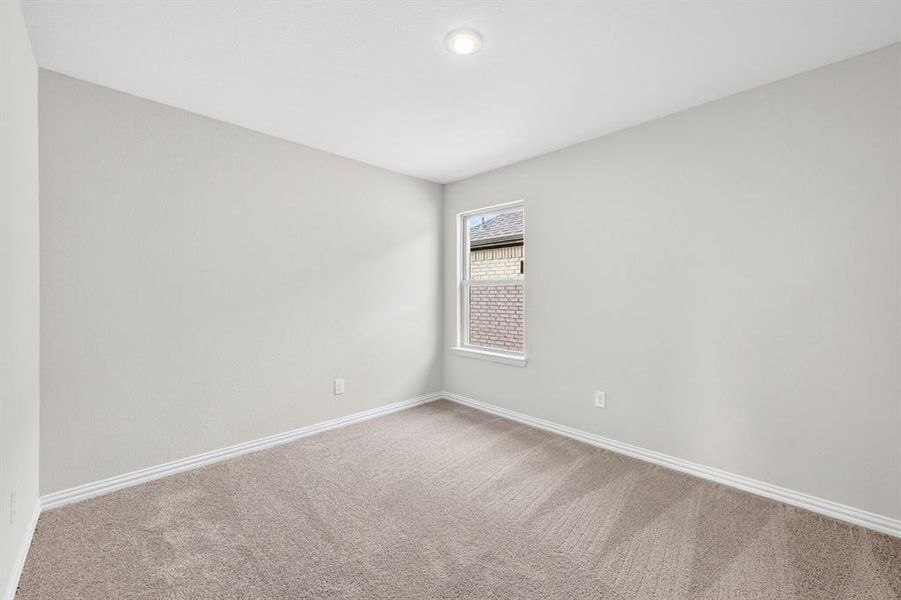 Spacious, unfurnished interior of a new home in Lily Creek at Sutton Fields, Aubrey (Image 28). Spacious, unfurnished interior of a new home in Lily Creek at Sutton Fields, Aubrey (Image 28).