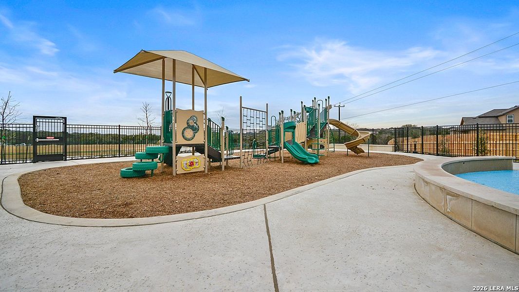 Community amenities in Langdon, San Antonio (Image 40).