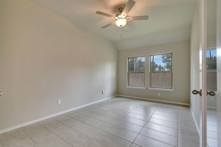 Spacious, unfurnished interior of a new home in The Highlands, Porter (Image 40).