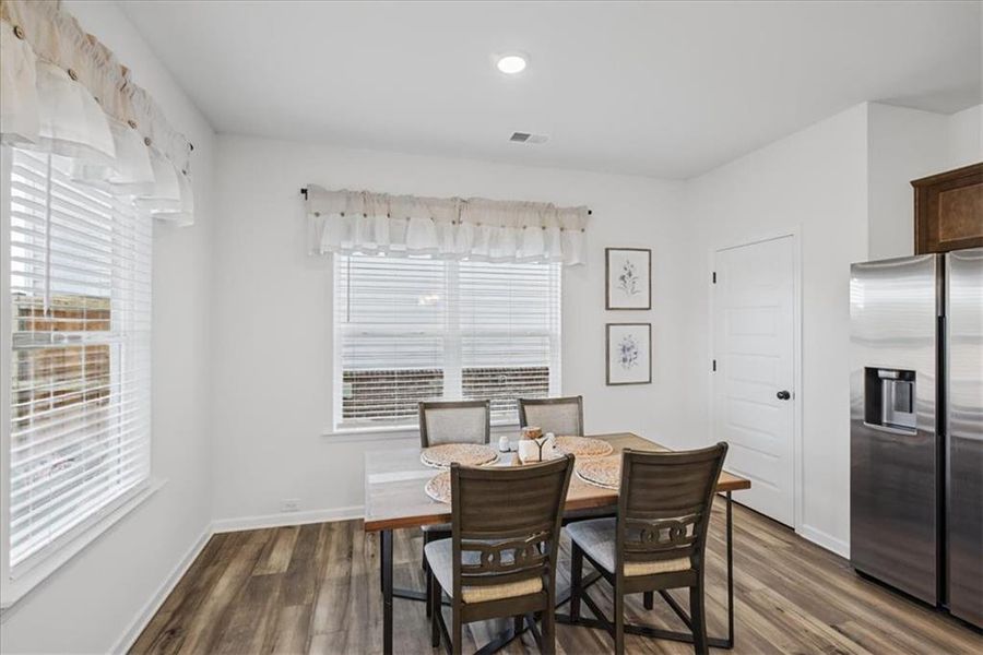 Furnished interior view inside a new home in , Cartersville (Image 10).