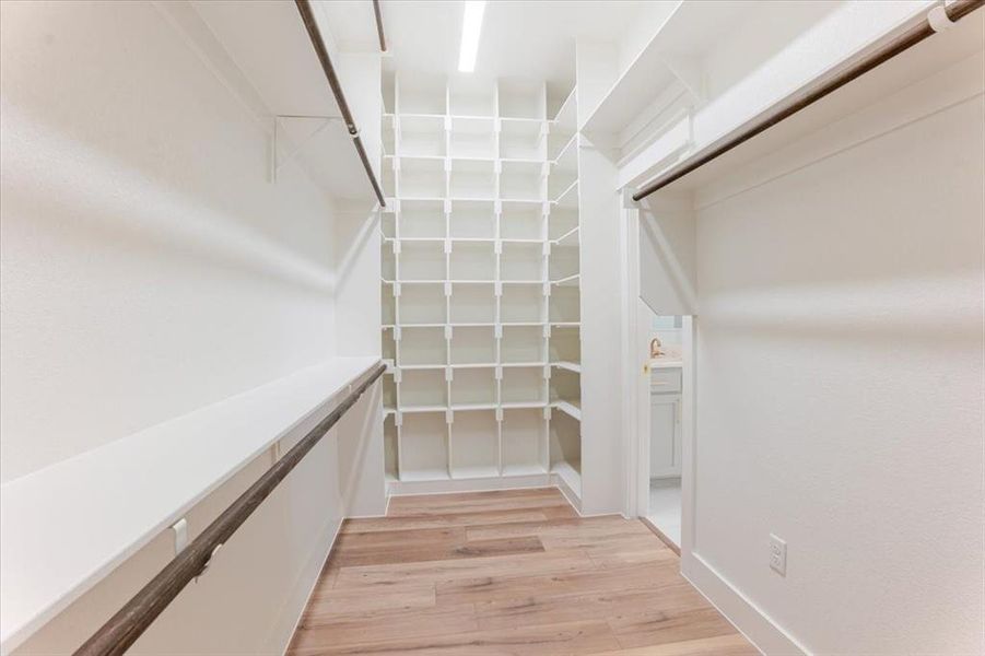 Image 37 of a home in . Image 37 of a home in .