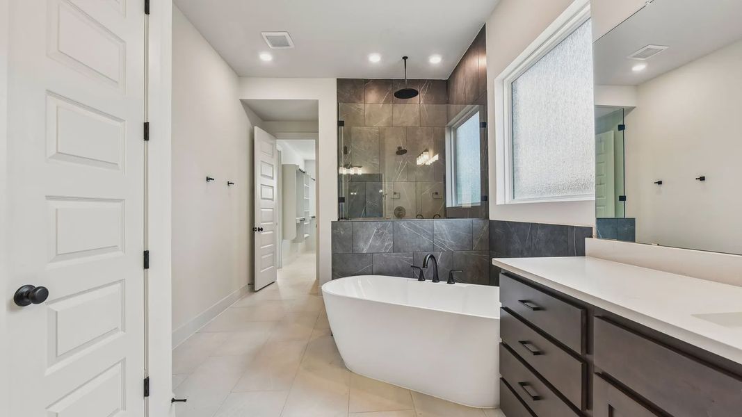 Furnished interior view inside a new home in Sunfield, Buda (Image 8).