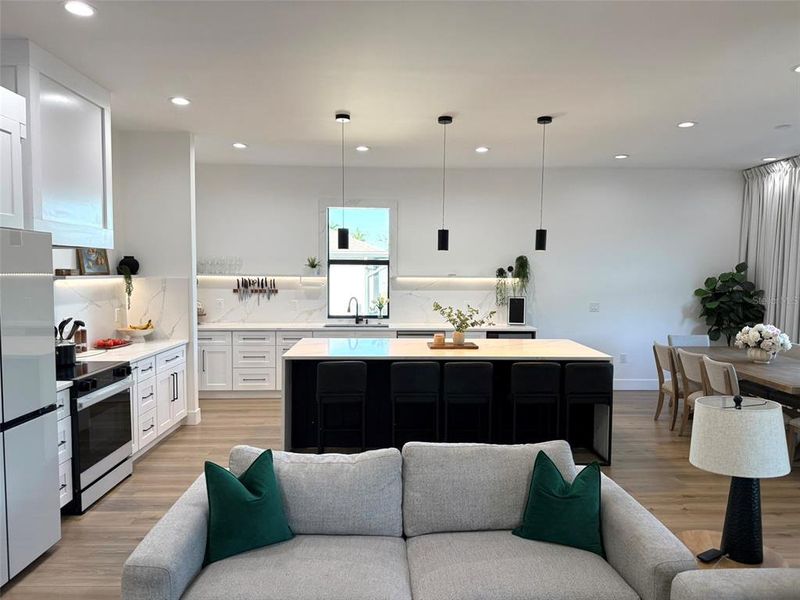 Furnished interior view inside a new home in , Port Charlotte (Image 12).