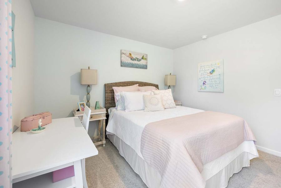 Representative furnished interior of a home built from the GALEN by D.R. Horton in The Pines at New Hampstead, Savannah (Image 42).