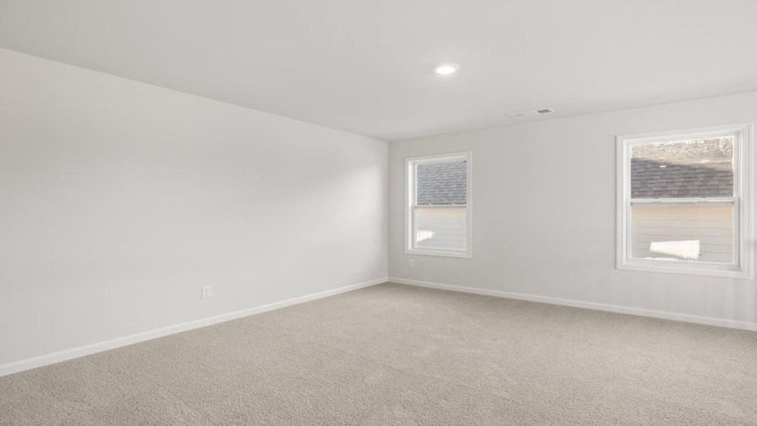 Spacious, unfurnished interior of a new home in Hamptons at Riverwood East, Dallas (Image 30).