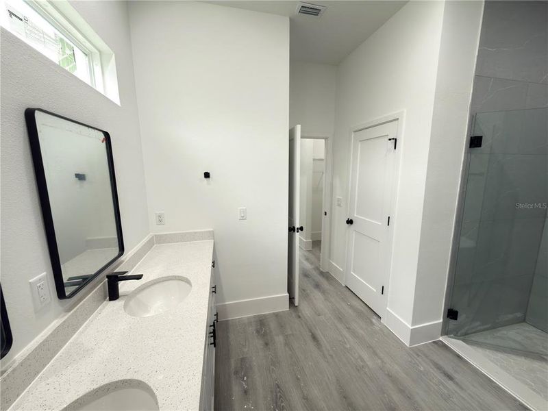 Furnished interior view inside a new home in , Ocala (Image 11).