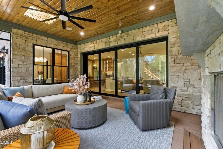 274 Westhampton Drive-150