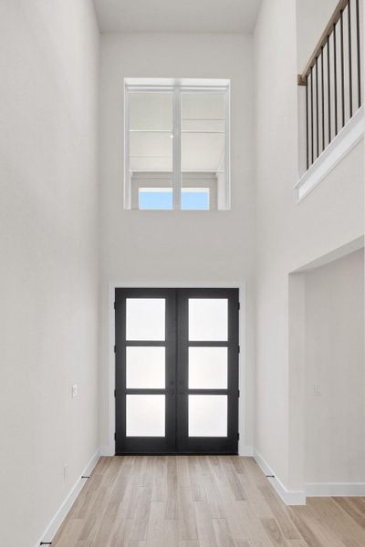 Spacious, unfurnished interior of a new home in Santa Rita Ranch - 60', Liberty Hill (Image 15).