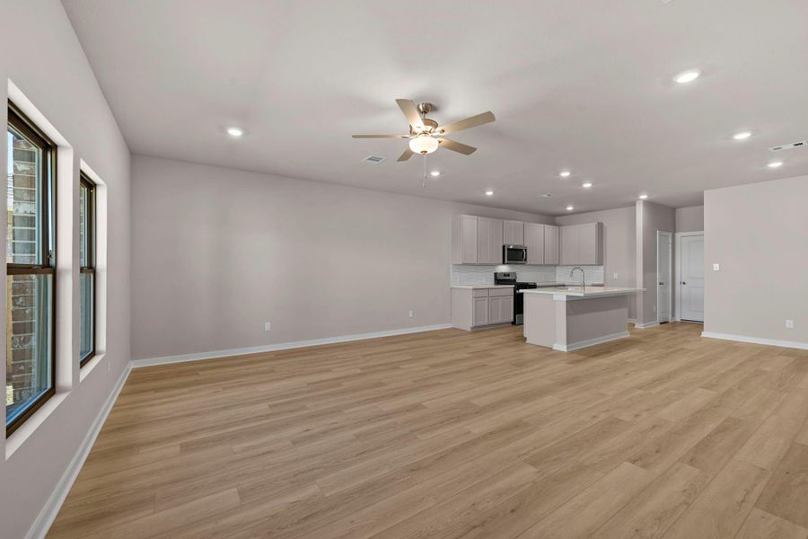 Spacious, unfurnished interior of a new home in Cypress Green, Hockley (Image 24).